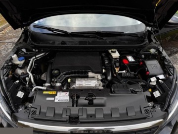 Peugeot 308 II SW Facelifting 1.2 PureTech 130KM 2018 Peugeot 308 1.2 130KM e-THP Stop &amp; Start Allure 2018r, zdjęcie 18