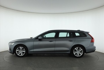 Volvo V60 II  Kombi 2.0 D3 150KM 2019 Volvo V60 D3 2.0, Salon Polska, 1. Właściciel, zdjęcie 2