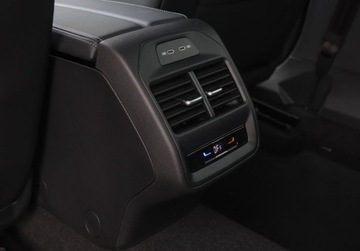 Volkswagen Passat B9 2025 Volkswagen Passat HAK, zawieszenie DCC, ekran 15, dostepny od reki 2.0, zdjęcie 18