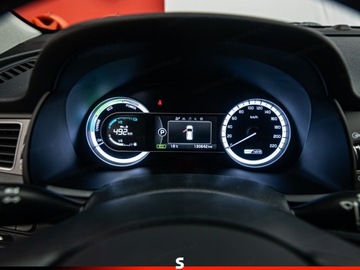 Kia Niro I 2018 Od ręki - 1.6 GDI Hybrid Crossover 141KM 2018, zdjęcie 12