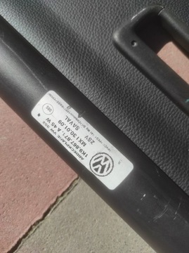 ROLETA KUFRU VOLKSWAGEN OE 1K9867871A