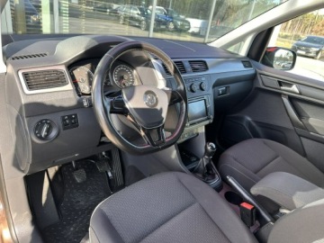 Volkswagen Caddy IV Kombi Maxi 2.0 TDI SCR BlueMotion Technology 102KM 2017 Volkswagen Caddy Polski salon! 1 Ręka, 7 osób!, zdjęcie 8