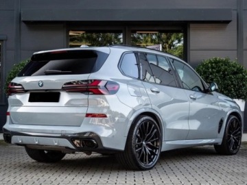 BMW X5 G05 SUV Facelifting 3.0 30d 298KM 2025 BMW X5 xDrive30d Sport Suv 3.0 (298KM) 2025, zdjęcie 2