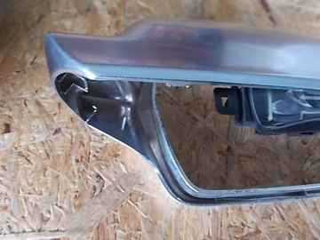 AUDI A4 A5 B8 POUZDRO ZRCÁTKO CHRÓM 8F0857527A