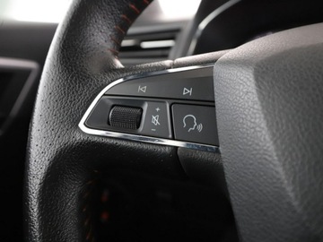 Seat Arona Crossover 1.5 TSI 150KM 2019 Seat Arona FR Klimatyzacja Podgrzewane fotele, zdjęcie 29