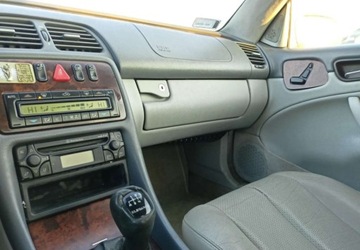 Mercedes CLK W208 2000 Mercedes-Benz CLK Mercedes-Benz CLK 230 Kompressor 2.3 BenzynaLPG 193KM, zdjęcie 9