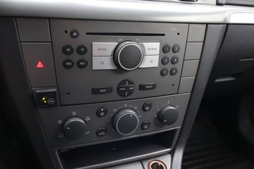 Opel Vectra C Sedan 1.8 ECOTEC 140KM 2006 Opel Vectra 1.8, Salon Polska, GAZ, Klima, zdjęcie 15