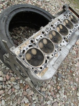 ГОЛОВКА ДВИГАТЕЛЯ BMW M54B30