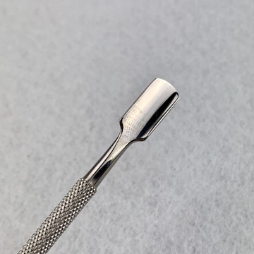 RADEŁKO odsuwacz kopytko OD SKÓREK pusher manicure