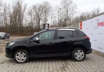 Peugeot 2008 I SUV Facelifting 1.2 PureTech 82KM 2018 Peugeot 2008 Okazja 1.2 Benzyna 82KM, zdjęcie 4