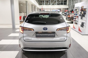 Toyota Corolla XII TS Kombi 1.8 Hybrid 122KM 2020 Toyota Corolla Seria E21 (2019-), zdjęcie 3