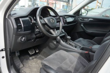 Skoda Kodiaq I SUV 2.0 TDI 190KM 2017 Skoda Kodiaq 2.0 TDI CR 190 KM, 4x4, Webasto, Navi, Kamera, Full LED, GWAR, zdjęcie 24