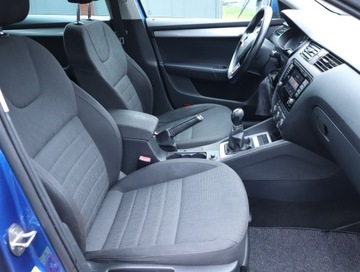 Skoda Octavia III Liftback 1.4 TSI 140KM 2013 Skoda Octavia 1.4 TSI, Salon Polska, Xenon, zdjęcie 8