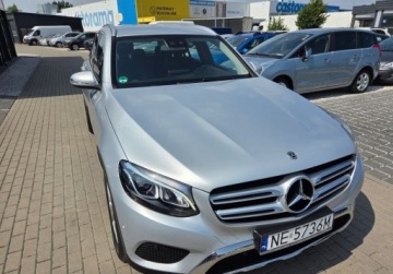 Mercedes GLC C253 SUV 2.0 250 211KM 2017 Mercedes-Benz GLC 2xALU Pelne Wyposazenie Bezwypadkowy 1-Wlasciciel Faktur, zdjęcie 11