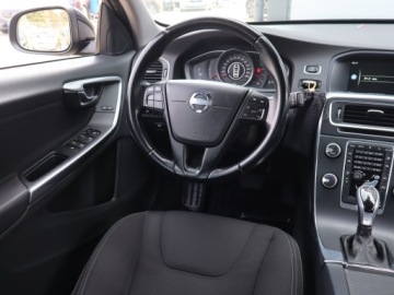 Volvo S60 II Sedan Facelifting 2.0 D3 136KM 2014 Volvo S60 D3, Automat, Navi, Klima, Klimatronic, zdjęcie 6