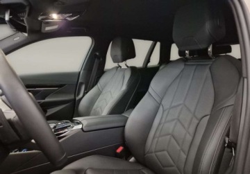 BMW Seria 5 G90-91 Touring 2.0 520d 197KM 2024 BMW Seria 5 520d xDrive, PAKIET SPORTOWY M PRO, Faktura VAT 23, Gwarancja, zdjęcie 3