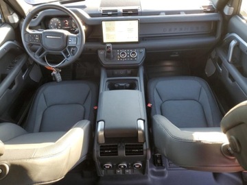 Land Rover Defender IV (L663) 2024 Land Rover Defender 130 X-Dynamic Se 2024 3.0l 3.0 Benzyna 395KM, zdjęcie 8