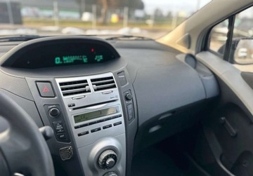 Toyota Yaris II Hatchback 5d 1.0 VVT-i 69KM 2008 Toyota Yaris 1.0B 70KM 2008r. Salon PL Benzyna 69KM, zdjęcie 8