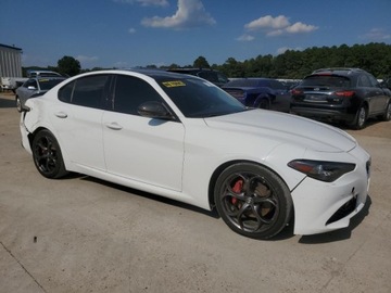 Alfa Romeo Giulia II 2019 Alfa Romeo Giulia 2019 2.0l 2.0 Benzyna 280KM, zdjęcie 4