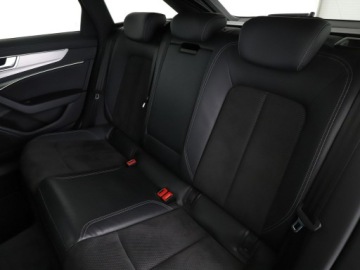 Audi A6 C8 Avant 2.0 40 TDI 204KM 2021 Audi A6 Avant FV23% S-Line quattro mHEV S-Tronic, zdjęcie 16