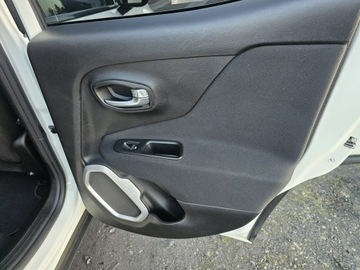 Jeep Renegade SUV 1.4 MultiAir 140KM 2017 Jeep Renegade 1.4 Turbo Benzyna Automat 1 reka, zdjęcie 17