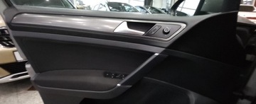 Volkswagen Golf VII Hatchback 3d 1.6 TDI-CR DPF 105KM 2013 Volkswagen Golf Golf 7 4x4 tylko 176 tys.przebiegu 1.6 Diesel 105KM, zdjęcie 23