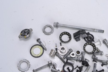 Болты крепления рамы APRILIA RS 457 24-25