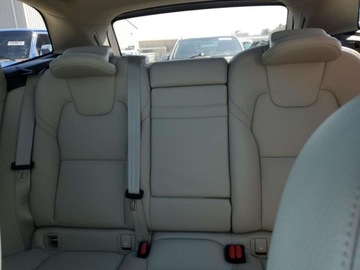 Volvo XC60 II 2018 Volvo XC 60 2018 Volvo XC60 T8 eAWD Plug-In Hybrid Inscription 2.0 Benzyna, zdjęcie 9