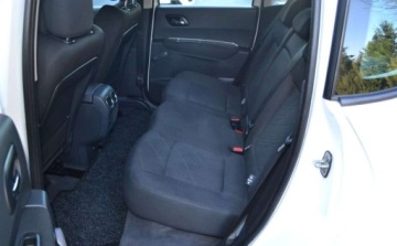 Peugeot 3008 I Crossover 1.6 HDI 109KM 2010 Peugeot 3008 Peugeot 3008 HDi FAP 110 Tendance 1.6 Diesel 109KM, zdjęcie 19