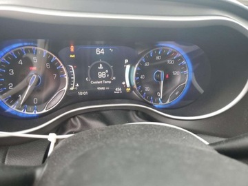 Chrysler Pacifica II 2022 Chrysler Pacifica Touring L 2022 3.6l 3.6 Benzyna 287KM, zdjęcie 9