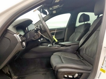 BMW Seria 5 G30-G31 2021 BMW Seria 5 530I 2021, od ubezpieczalni 2.0 Benzyna 248KM, zdjęcie 6