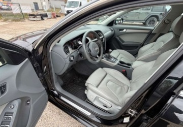 Audi A4 B8 Limousine Facelifting 2.0 TDI 177KM 2012 Audi A4 Limousine A4 B8 Lift sedan piekne auto 2.0 Diesel 177KM, zdjęcie 19