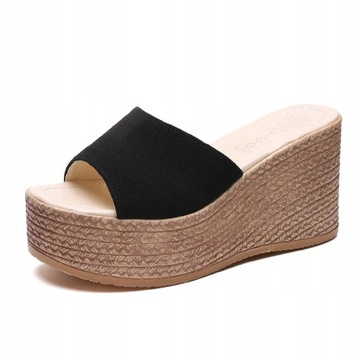 Eleganckie klapki na koturnie czarny26388_65536