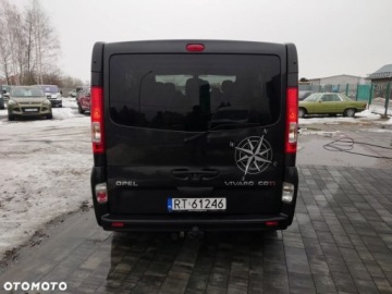 Opel Vivaro A Van z pojedynczą kabiną L1 2.0 CDTI 115KM 2013 Opel Vivaro Opel Vivaro Life Cosmo L1H1 2.0 Diesel 115KM, zdjęcie 3