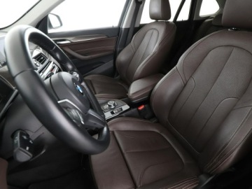 BMW X1 F48 Crossover xDrive20d 190KM 2018 BMW X1 20d Automat xDrive xLine Navi Tempomat, zdjęcie 12