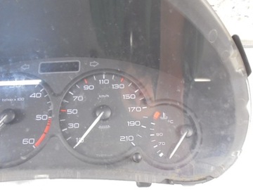 BUDÍKY PŘÍSTROJOVÁ DESKA PEUGEOT OE 9656696080