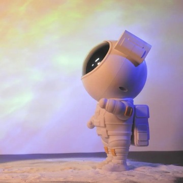 PROJEKTOR GWIAZD NIEBA LED LAMPKA NOCNA ASTRONAUTA Z PILOTEM