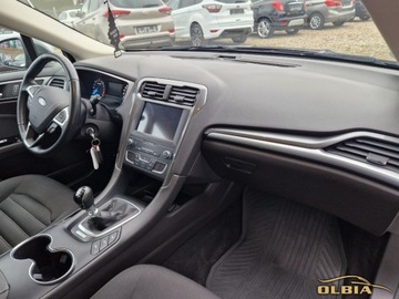 Ford Mondeo V Kombi Facelifting 2.0 EcoBlue 120KM 2019 Ford Mondeo Lift Kamera Park Assist Navi Pierwszy Wlasciciel 2.0 Diesel, zdjęcie 17