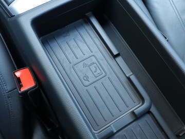 Audi A4 B9 Avant Facelifting 2.0 40 TDI 190KM 2020 Audi A4 40 TDI, 187 KM, Automat, Skóra, Navi, zdjęcie 22