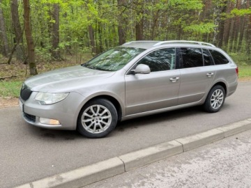 Skoda Superb II Kombi 2.0 TDI CR DPF 140KM 2010 Skoda Superb 2.0TDI 140KM DSG Sprawdz 2.0 Diesel 140KM, zdjęcie 14