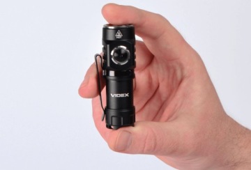 КЛАССИЧЕСКИЙ СВЕТОДИОДНЫЙ ФОНАРЬ 10 Вт IP68 5700K 600LM USB-C