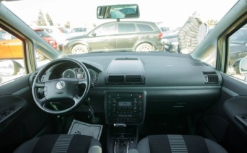 Volkswagen Sharan I 1.8 i T 20V 150KM 2008 Volkswagen Sharan 1.8T 150KM Lift Xenon PDC 7 foteli climatronic serwis AS, zdjęcie 17