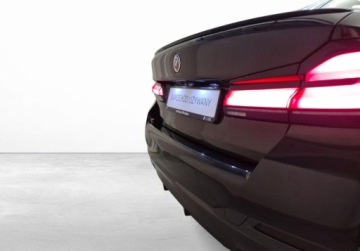 BMW Seria 5 G30-G31 Limuzyna Facelifting 3.0 540d 340KM 2022 BMW Seria 5 BMW Laser l Driving Assistant l M-Pakiet l HarmanKardon 3.0, zdjęcie 12