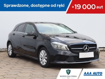 Mercedes Klasa A W176 Hatchback 5d Facelifting 160 102KM 2016 Mercedes A A 160, Salon Polska, Skóra, Klima