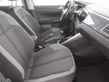 Volkswagen Polo VI Hatchback 5d 1.0 TSI 115KM 2018 VW Polo 1.0 TSI, Salon Polska, 1. Właściciel, zdjęcie 8