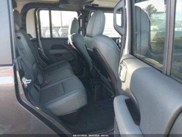 Jeep Gladiator 2025 Jeep Gladiator Mojave, 2025r., 4x4, 3.6L 3.6 Benzyna 285KM, zdjęcie 9