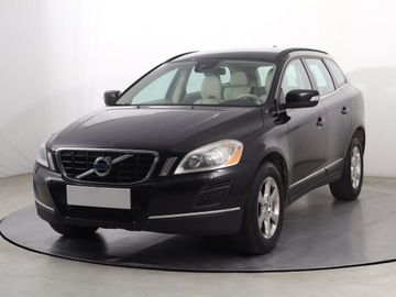 Volvo XC60 I SUV 2.4 D5 215KM 2011 Volvo XC60 D5, Salon Polska, 211 KM, 4X4, zdjęcie 1