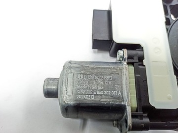 AUDI A1 2024 ZADNÍ STRANA LEVÝ MOTOREK SKEL