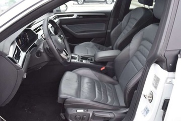 Volkswagen Arteon Fastback Facelifting 2.0 TSI 190KM 2022 Volkswagen Arteon Shooting Brake SalonPL 2.0TSI 190KM DSG Elegance SB Pano, zdjęcie 26