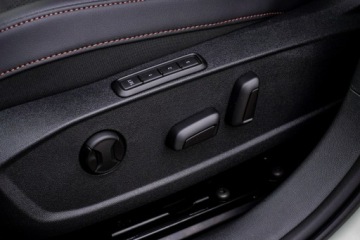 Cupra Leon II Sportstourer Facelifting 1.5 eTSI MHEV 150KM 2025 Cupra Leon Sportstourer 1.5 eTSI 150 KM DSG, zdjęcie 17